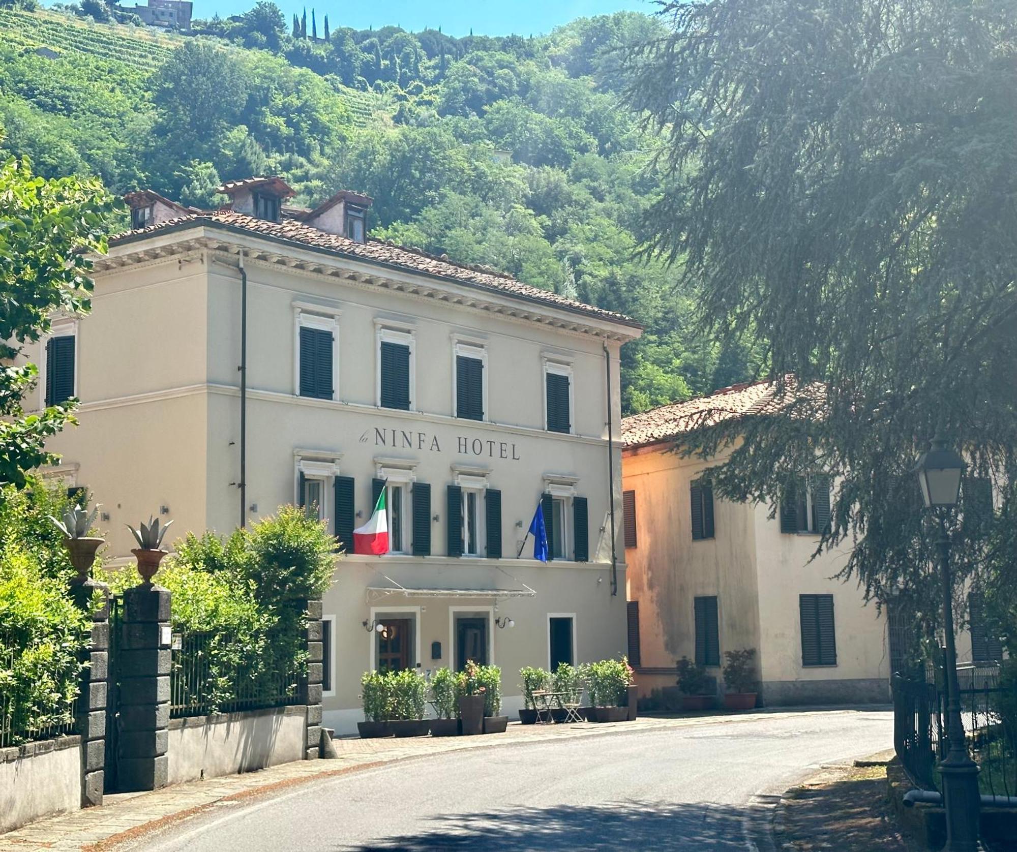 La Ninfa Hotel Bagni di Lucca Luaran gambar