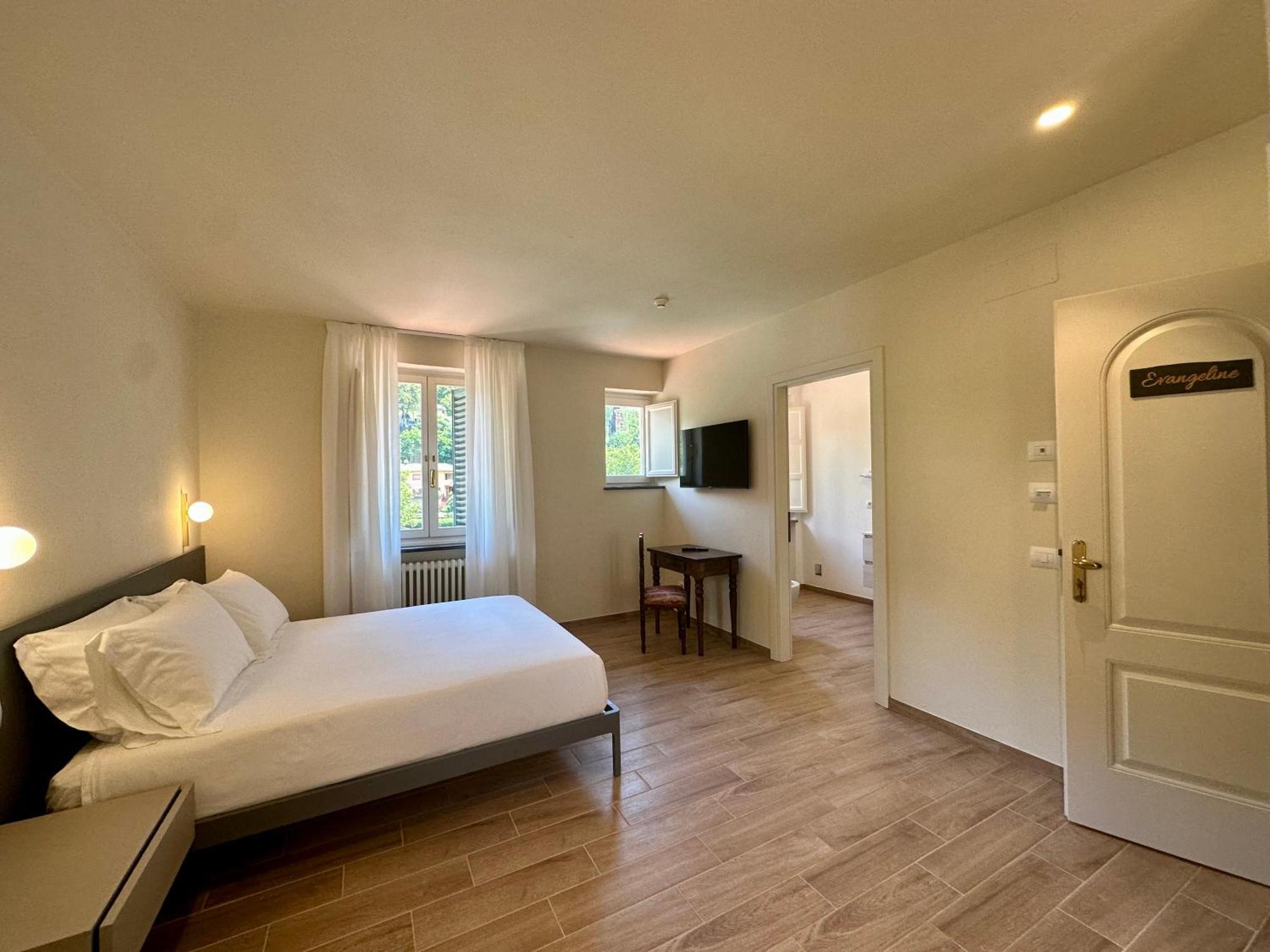 La Ninfa Hotel Bagni di Lucca Luaran gambar