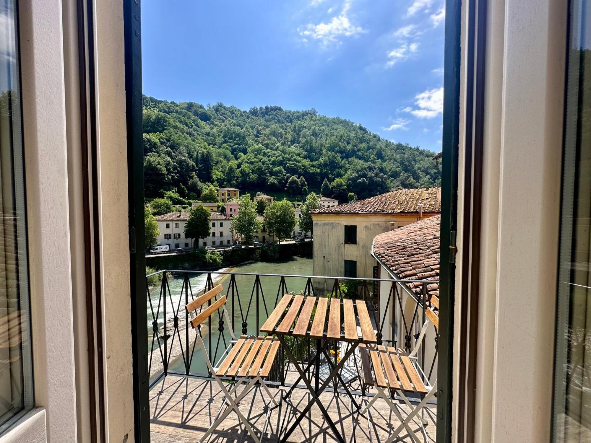 La Ninfa Hotel Bagni di Lucca Luaran gambar